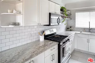 4205 W 59th St, Los Angeles, CA 90043 - Photo 17