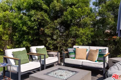 4205 W 59th St, Los Angeles, CA 90043 - Photo 33