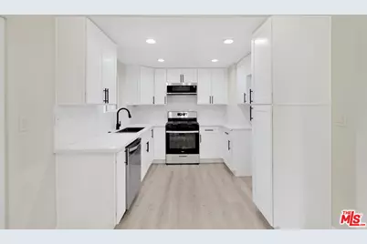 43716 La Paz Ln, Lancaster, CA 93535 - Photo 11