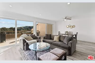 23924 De Ville Way #D, Malibu, CA 90265 - Photo 5