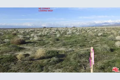 0 34.855963Â°/-118.384286Â°, Rosamond, CA 93560 - Photo 11