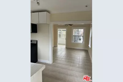 779 W 18th St, San Pedro, CA 90731 - Photo 29