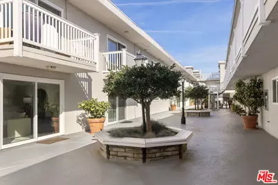 2411 Prospect Ave #112, Hermosa Beach, CA 90254 - Photo 19