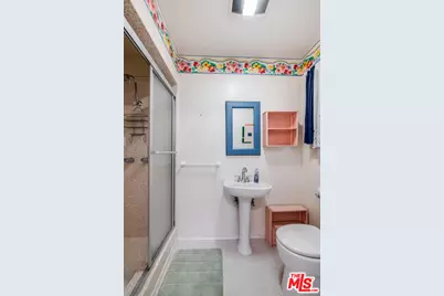 741 N Clybourn Ave, Toluca Lake, CA 91505 - Photo 13