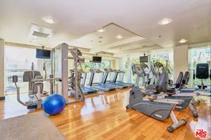 702 S Serrano Ave, Los Angeles, CA 90005 - Photo 37