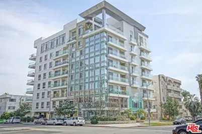702 S Serrano Ave #504, Los Angeles, CA 90005 - Photo 1