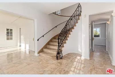 502 N Palm Dr, Beverly Hills, CA 90210 - Photo 3