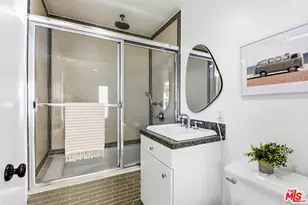 3640 Maplewood Ave, Los Angeles, CA 90066 - Photo 17