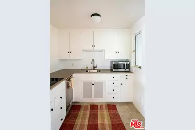 467 W Via Lola, Palm Springs, CA 92262 - Photo 29