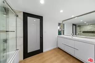 5690 Hill Oak Dr, Los Angeles, CA 90068 - Photo 21