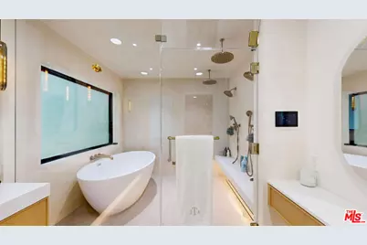 18221 Windsor Dr, Villa Park, CA 92861 - Photo 17