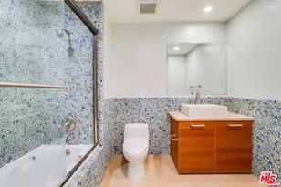 1517 S Bentley Ave, Los Angeles, CA 90025 - Photo 11