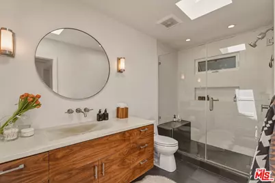 12319 Greene Ave, Los Angeles, CA 90066 - Photo 15