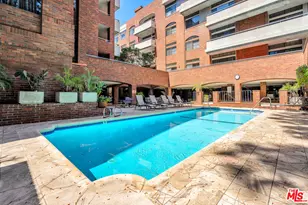 200 N Swall Dr, Beverly Hills, CA 90211 - Photo 23