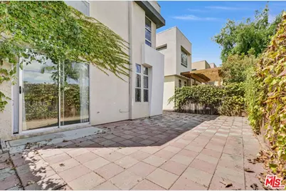 2279 Santa Ana Blvd, Los Angeles, CA 90059 - Photo 29