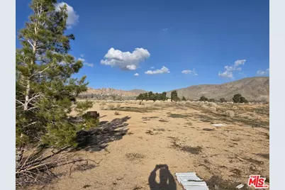 27003 Waalew Rd, Apple Valley, CA 92307 - Photo 11