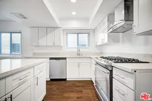 17824 Killion St, Encino, CA 91316 - Photo 7