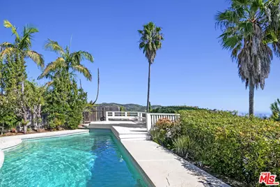 2695 Cordelia Rd, Los Angeles, CA 90049 - Photo 21