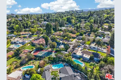 5119 Quakertown Ave, Woodland Hills, CA 91364 - Photo 47