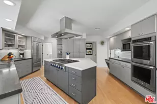 12004 Briarvale Ln, Studio City, CA 91604 - Photo 15