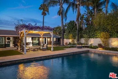 8400 Mulholland Dr, Los Angeles, CA 90046 - Photo 43