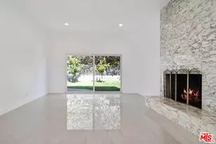 18073 Sandy Cape Dr, Pacific Palisades, CA 90272 - Photo 9