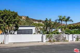 18073 Sandy Cape Dr, Pacific Palisades, CA 90272 - Photo 57