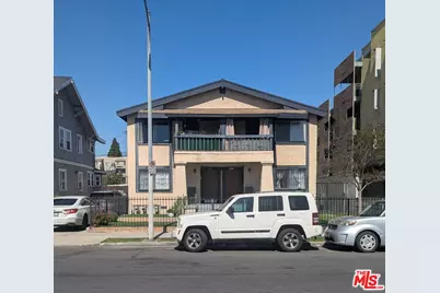 545 W 41st St, Los Angeles, CA 90037 - Photo 1