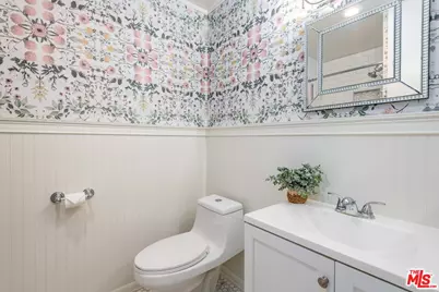 6050 Canterbury Dr #E317, Culver City, CA 90230 - Photo 13