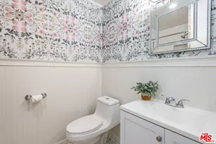 6050 Canterbury Dr, Culver City, CA 90230 - Photo 13