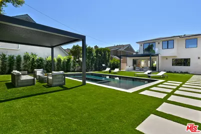 112 S Valley St, Toluca Lake, CA 91505 - Photo 55