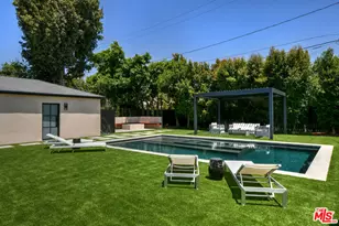 112 S Valley St, Toluca Lake, CA 91505 - Photo 57