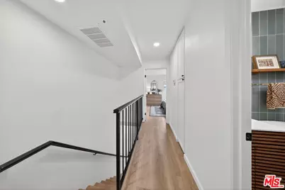 147 W Acacia Ave #118, Glendale, CA 91204 - Photo 17