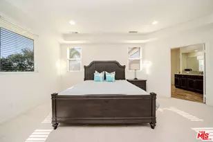 9849 Dreams Ln, Mission Hills, CA 91345 - Photo 15