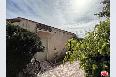 3284 Cherokee Ave, South Gate, CA 90280 - Photo 43