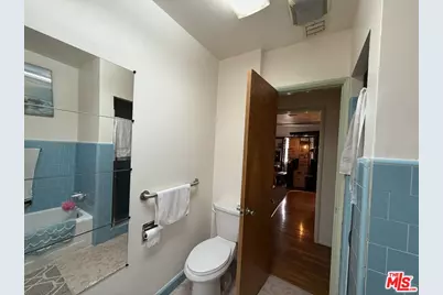 3284 Cherokee Ave, South Gate, CA 90280 - Photo 21