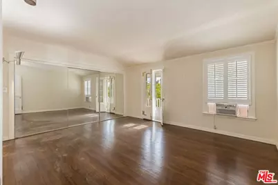 10637 Ashton Ave, Los Angeles, CA 90024 - Photo 21