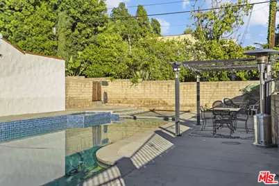 1238 N Isabel St, Glendale, CA 91207 - Photo 37