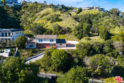 1181 Somera Rd, Los Angeles, CA 90077 - Photo 7