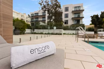 505 S Barrington Ave #104, Los Angeles, CA 90049 - Photo 39