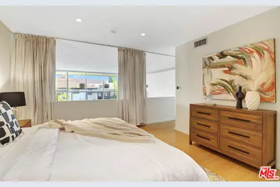 803 Wilcox Ave #4, Los Angeles, CA 90038 - Photo 17