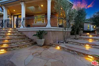 1995 Rudolph Dr, Thousand Oaks, CA 91320 - Photo 15