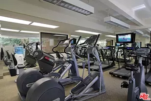 2222 Ave of the Stars, Los Angeles, CA 90067 - Photo 25