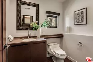 861 20th St, Santa Monica, CA 90403 - Photo 13