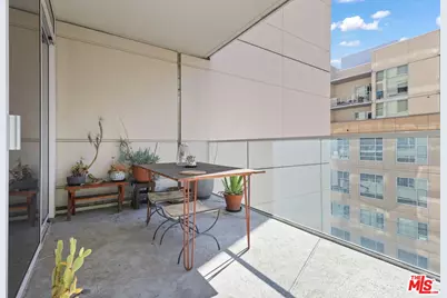 6250 Hollywood Blvd #6L, Los Angeles, CA 90028 - Photo 23