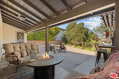 24316 Arcadia St, Newhall, CA 91321 - Photo 25