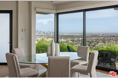 1815 N Crescent Heights Blvd, Los Angeles, CA 90069 - Photo 3