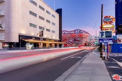 637 S Fairfax Ave #202, Los Angeles, CA 90036 - Photo 39