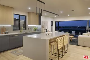 4100 Don Diablo Dr, Los Angeles, CA 90008 - Photo 25