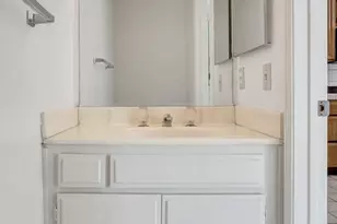 10926 Moorpark St, North Hollywood, CA 91602 - Photo 5